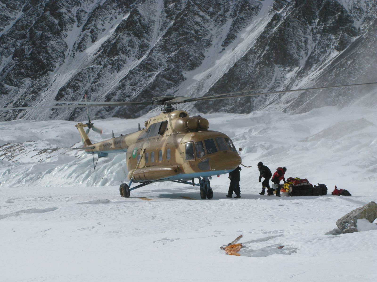 Concordia Heli Safari